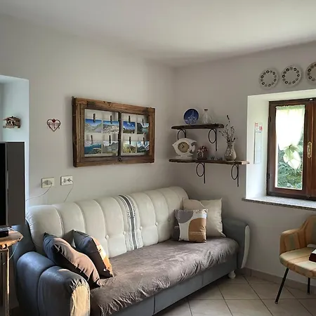 Ca' Di Nobi Podio Val Maira San Damiano Macra